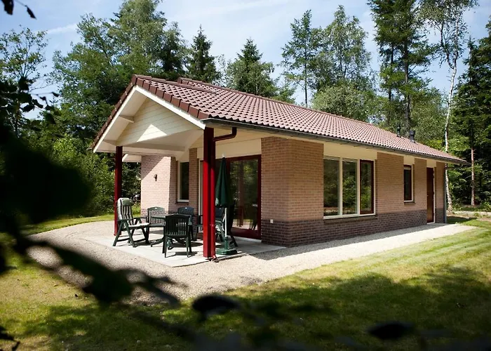 Bok's Bungalowpark בית נופש חרדרן