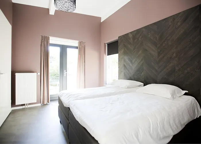 بوكز بانغلو بارك *